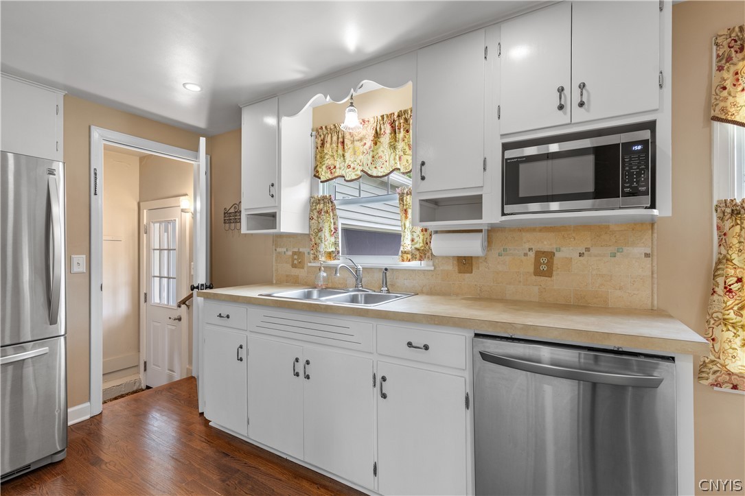 121 Eureka Drive Manlius, NY 13104 - Photo 17 of 31