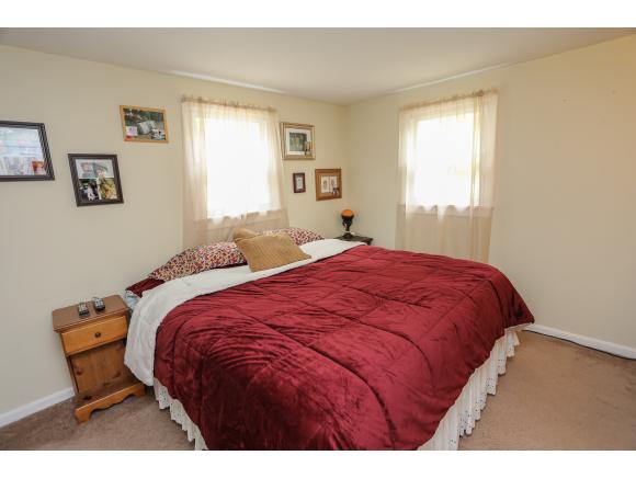 48 Moss Road Hopkinton, NH 03229 - Photo 9 of 21 Gallery Image 9