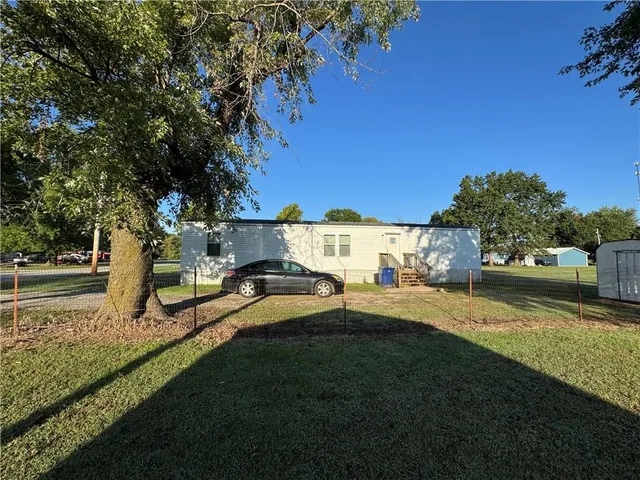 $120,000 | 702 North Vermont Avenue, Columbus, KS 66725