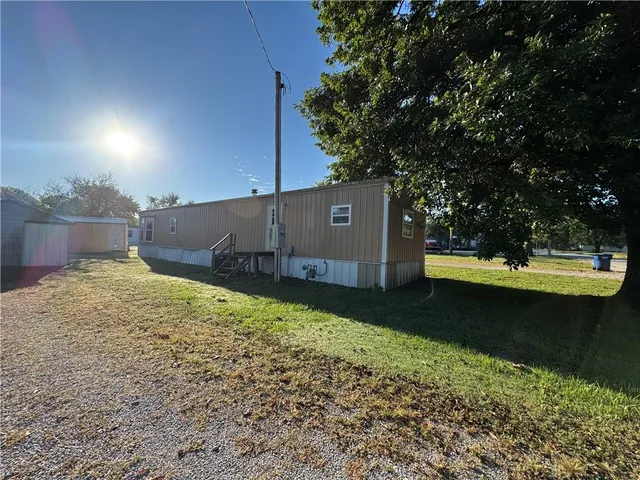 $120,000 | 702 North Vermont Avenue, Columbus, KS 66725