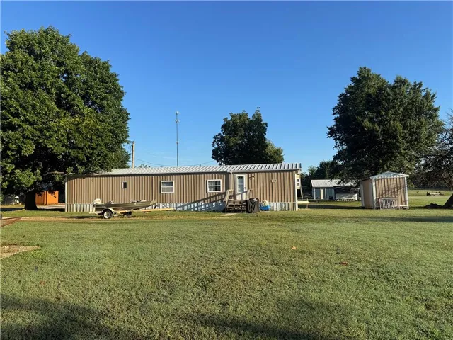 $120,000 | 702 North Vermont Avenue, Columbus, KS 66725