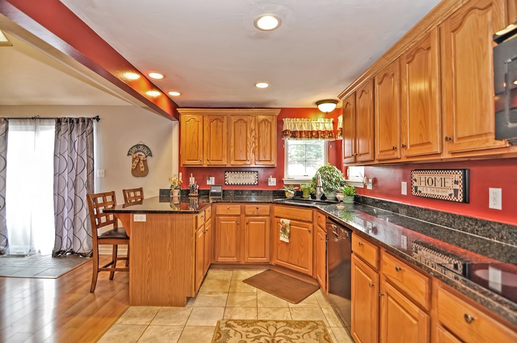 28A Cold Spring Drive, Unit A Sutton, MA 01590 - Photo 8 of 29