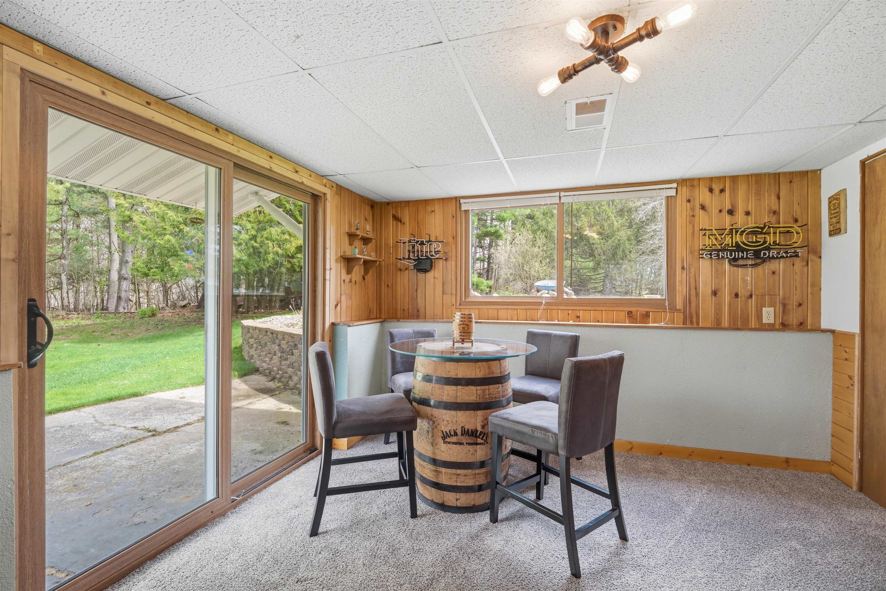 5588 Brown Road Little Suamico, WI 54141 - Photo 22 of 47