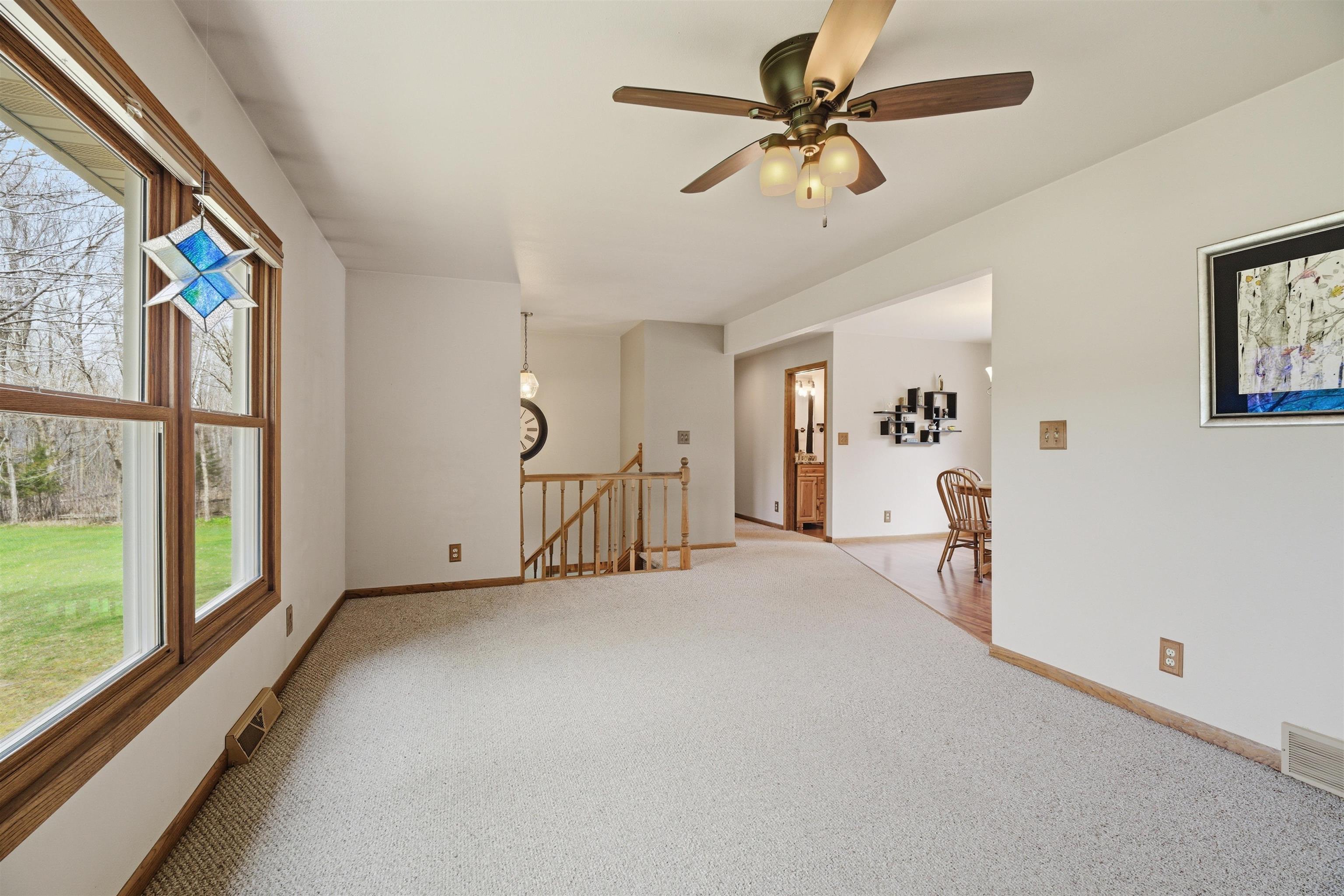 5588 Brown Road Little Suamico, WI 54141 - Photo 3 of 47