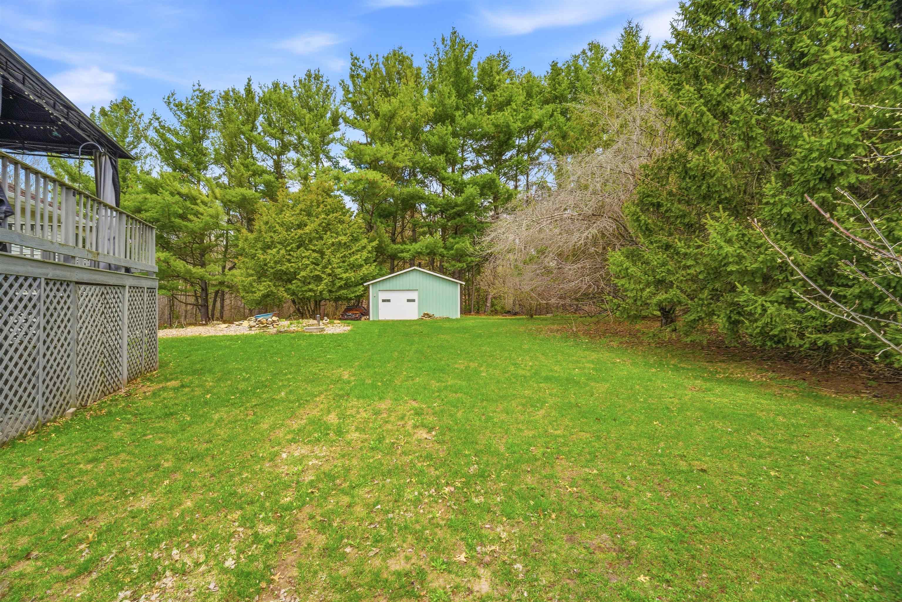 5588 Brown Road Little Suamico, WI 54141 - Photo 33 of 47