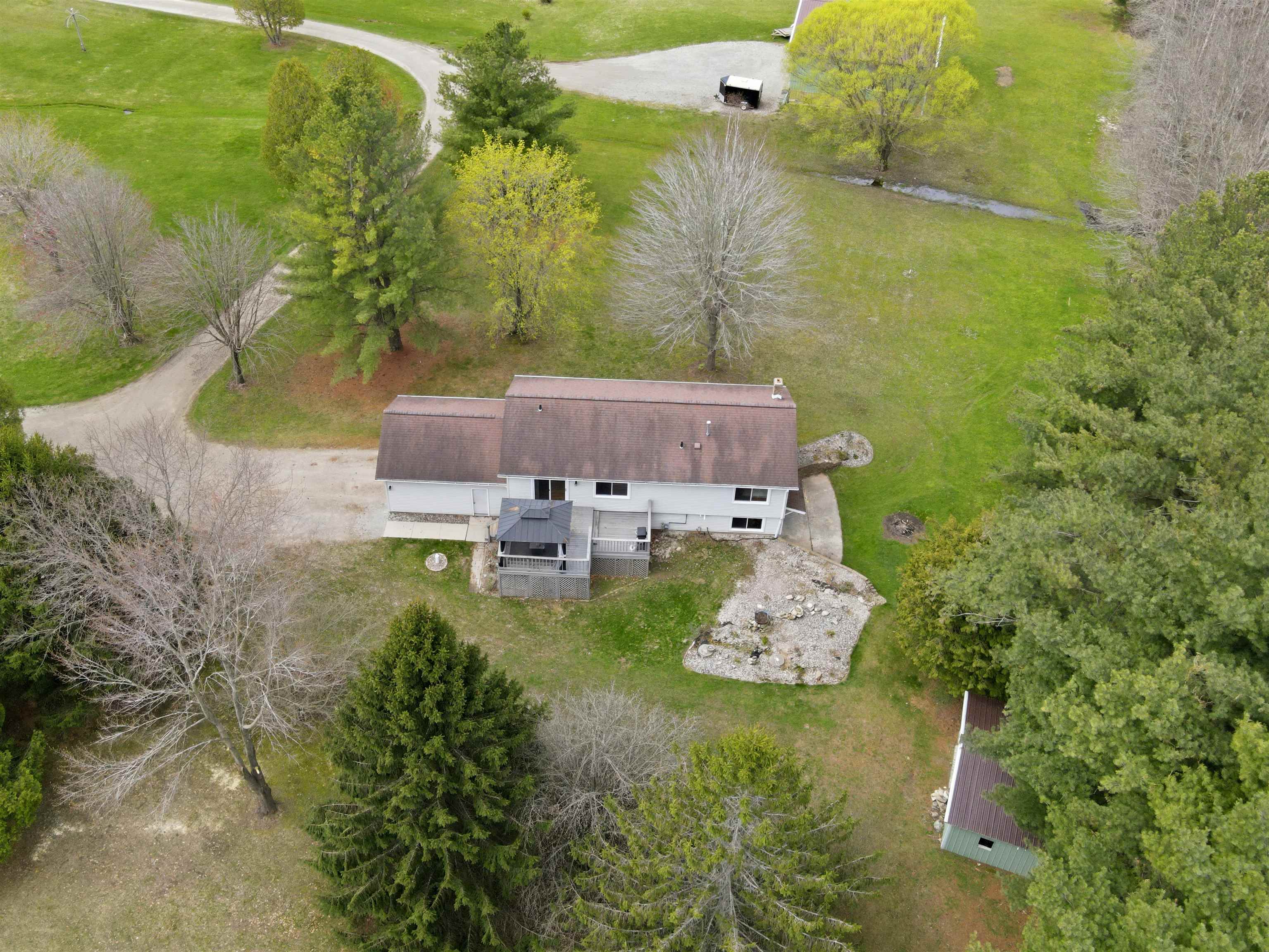 5588 Brown Road Little Suamico, WI 54141 - Photo 43 of 47