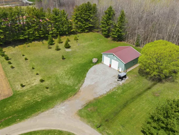 $419,900 | 5588 Brown Road, Little Suamico, WI 54141