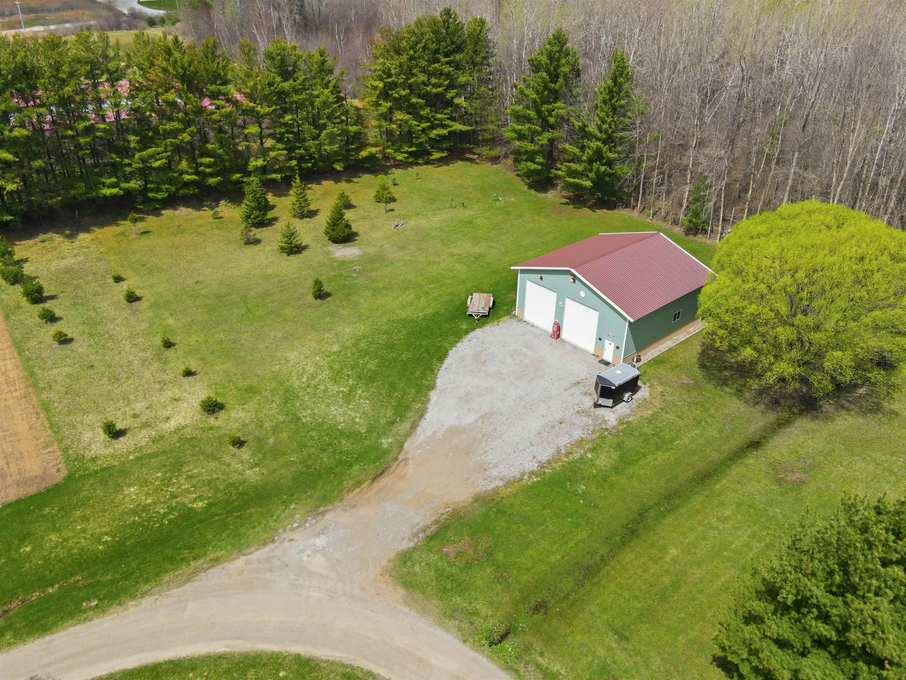 5588 Brown Road Little Suamico, WI 54141 - Photo 44 of 47
