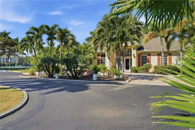 $349,000 | 3505 Arclight Court, Fort Myers, FL 33916