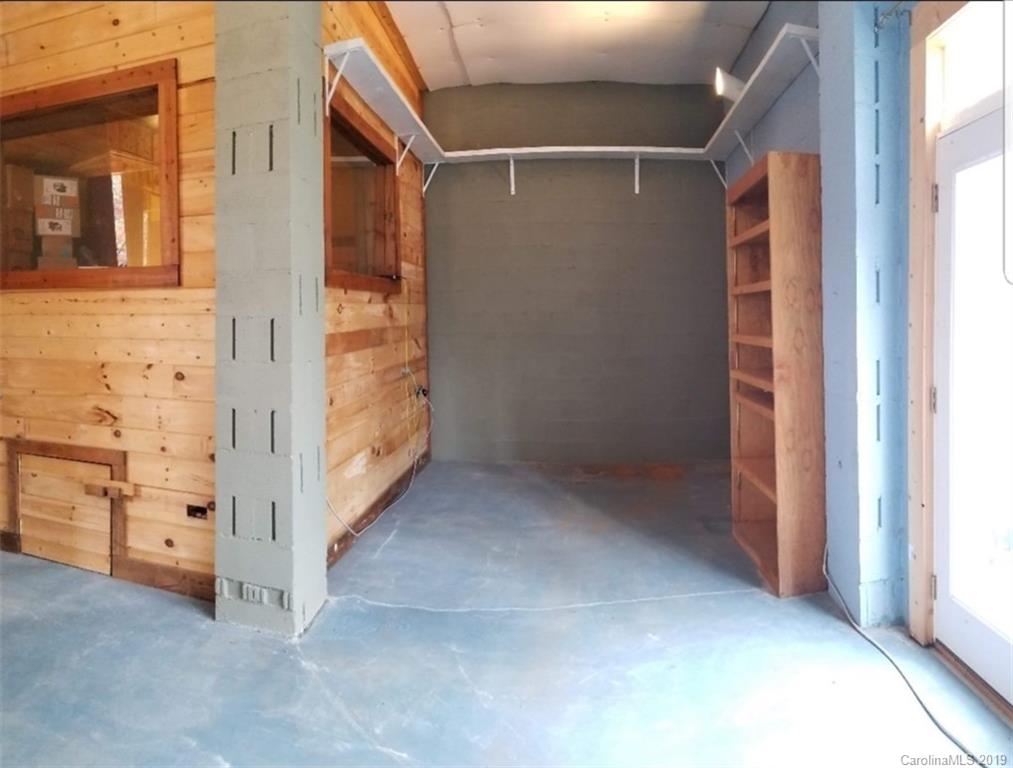 68 Brevard Road Asheville, NC 28806 - Photo 24 of 25 Gallery Image 24