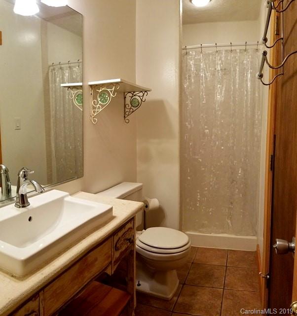 68 Brevard Road Asheville, NC 28806 - Photo 4 of 25 Gallery Image 4
