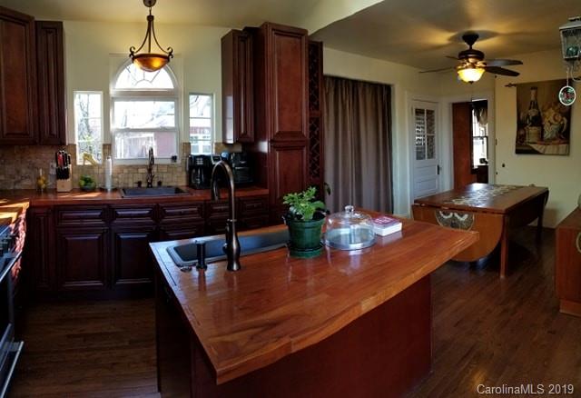 68 Brevard Road Asheville, NC 28806 - Photo 5 of 25 Gallery Image 5