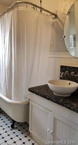 68 Brevard Road Asheville, NC 28806 - Photo 9 of 25 Gallery Image 9