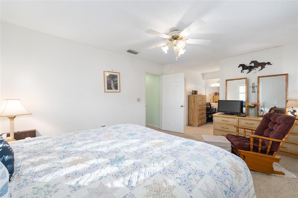 10913 Southwest 83rd Avenue Ocala, FL 34481 - Photo 18 of 48