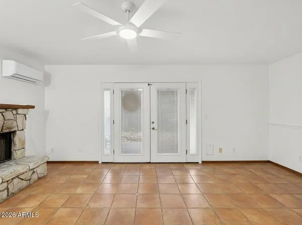 $589,900 | 2119 East Crocus Drive, Phoenix, AZ 85022