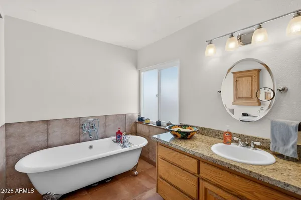 $589,900 | 2119 East Crocus Drive, Phoenix, AZ 85022