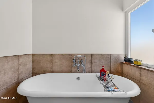 $589,900 | 2119 East Crocus Drive, Phoenix, AZ 85022
