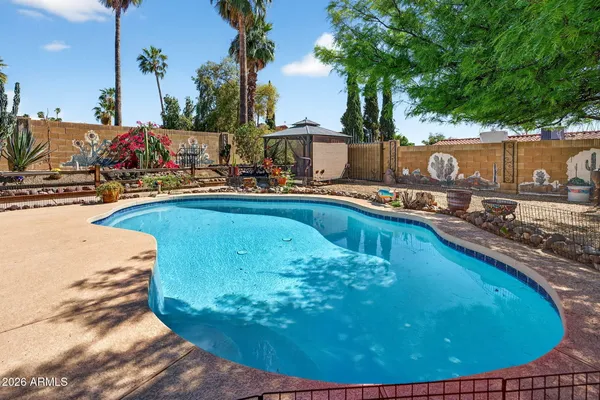 $589,900 | 2119 East Crocus Drive, Phoenix, AZ 85022