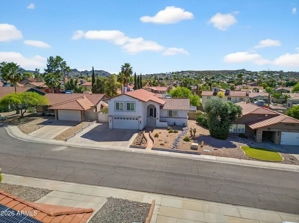 $589,900 | 2119 East Crocus Drive, Phoenix, AZ 85022