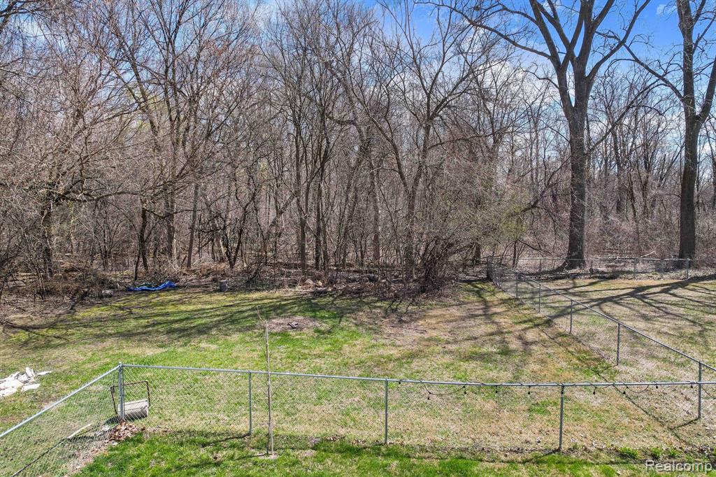 3211 Coolidge Highway Rochester Hills, MI 48309 - Photo 7 of 45