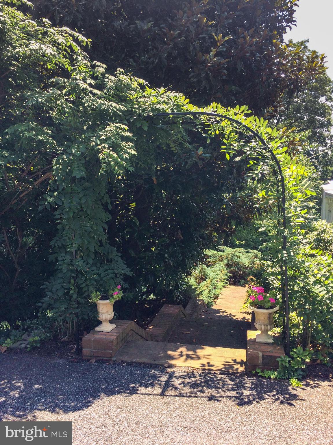 2011 Highland Ridge Drive Phoenix, MD 21131 - Photo 73 of 83 Summer picture from previous years