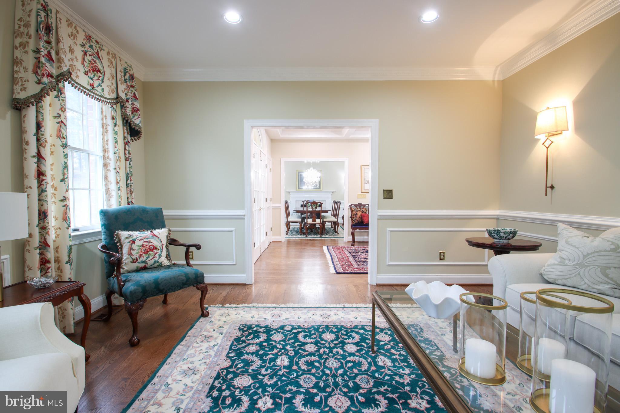 2011 Highland Ridge Drive Phoenix, MD 21131 - Photo 8 of 83 Living room