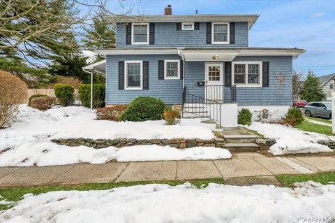 $699,000 | 22 Olinda Avenue, Hastings-on-Hudson, NY 10706