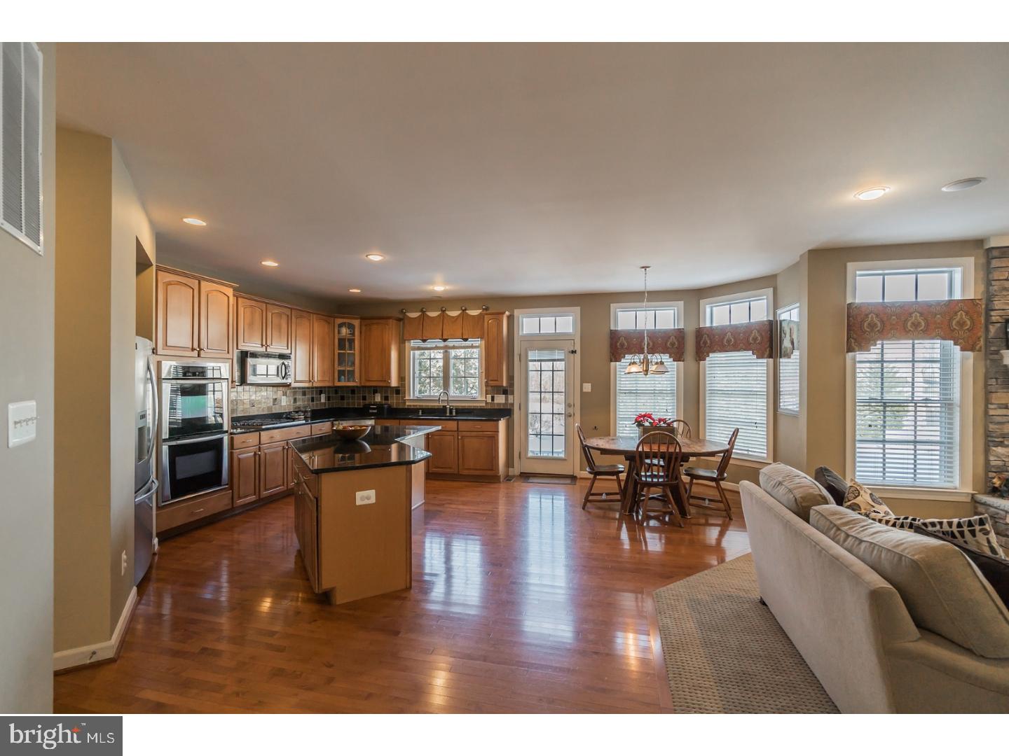 310 Kennard Road Perkasie, PA 18944 - Photo 4 of 25