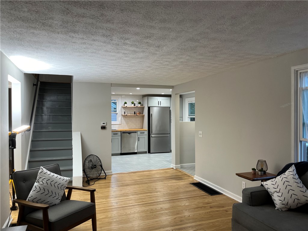 576 Falstaff Road Irondequoit, NY 14609 - Photo 6 of 24