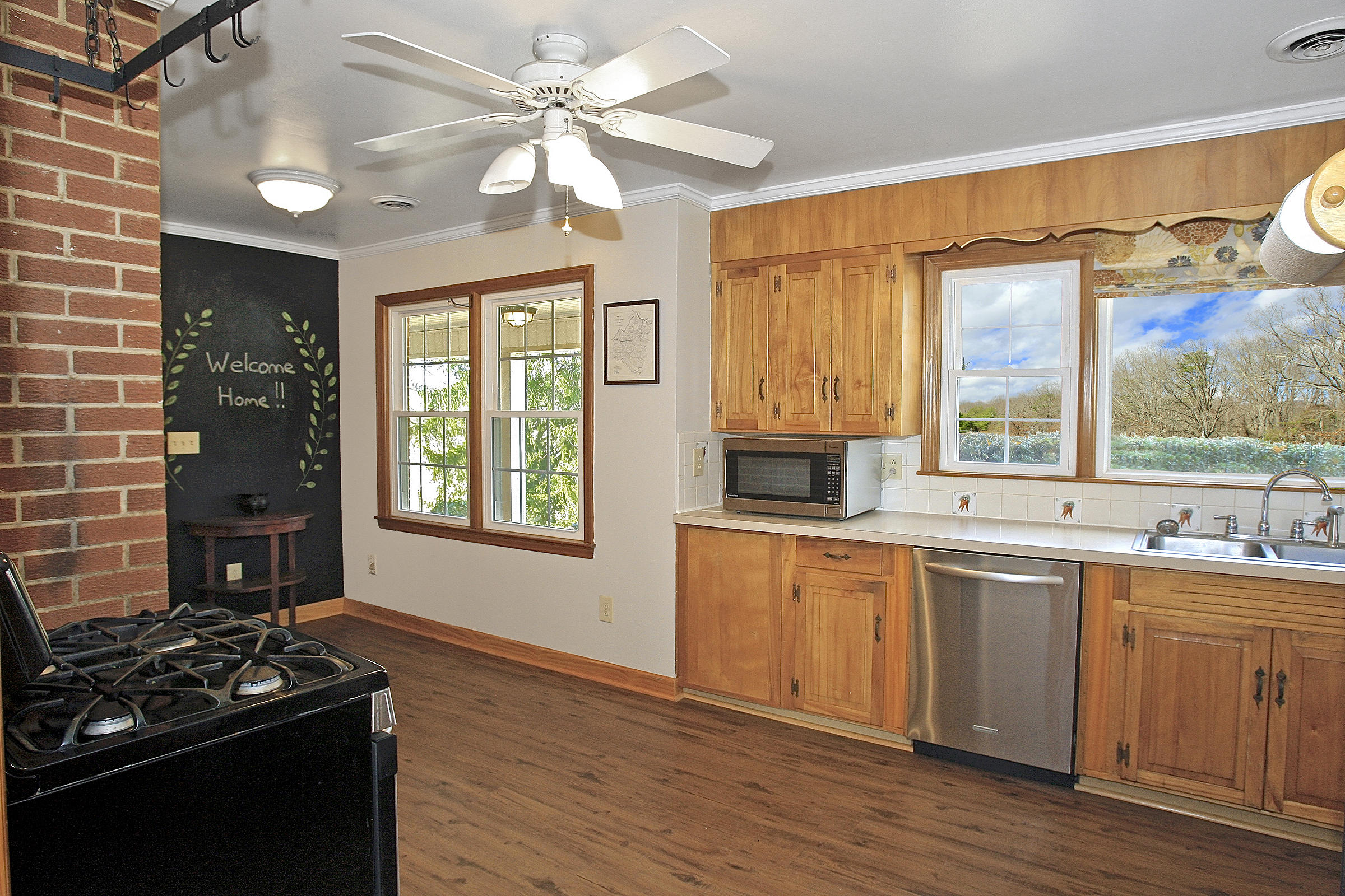 1870 Turner Branch Road Goodview, VA 24095 - Photo 11 of 52 KITCHEN6