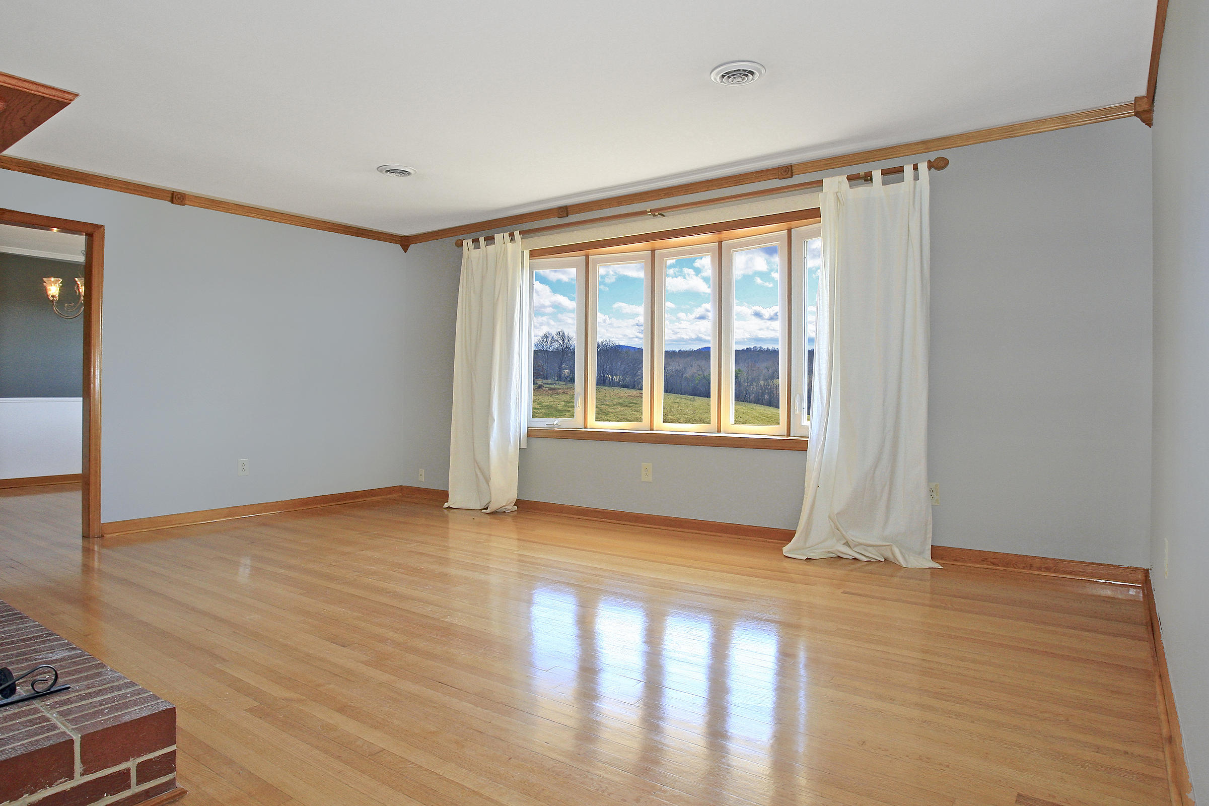 1870 Turner Branch Road Goodview, VA 24095 - Photo 17 of 52 LIVING ROOM7