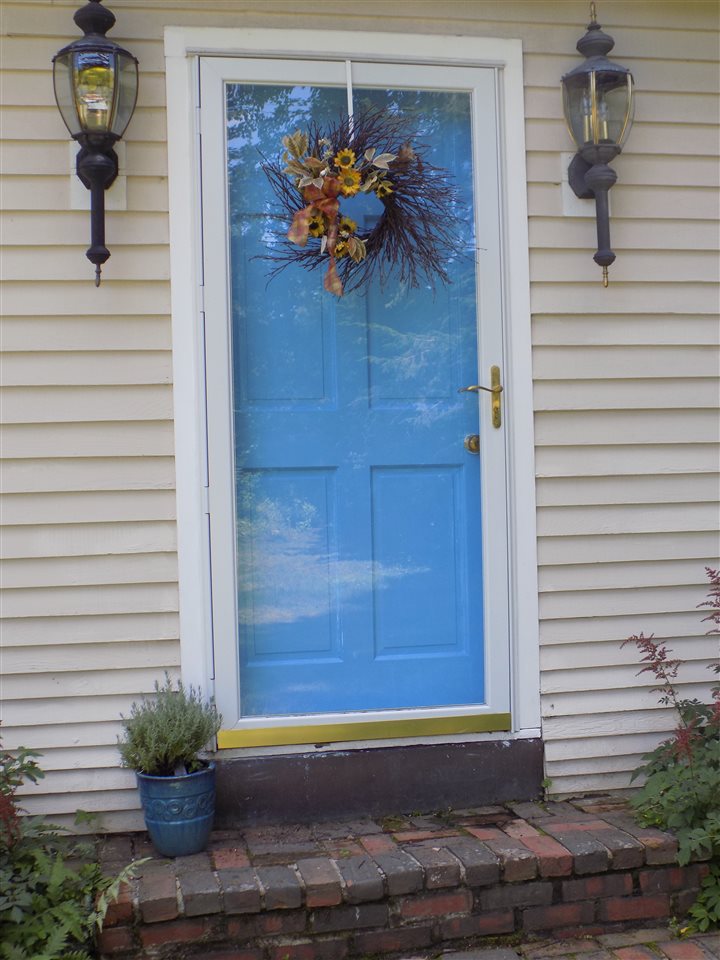 14 Winnicut Road North Hampton, NH 03862 - Photo 2 of 38