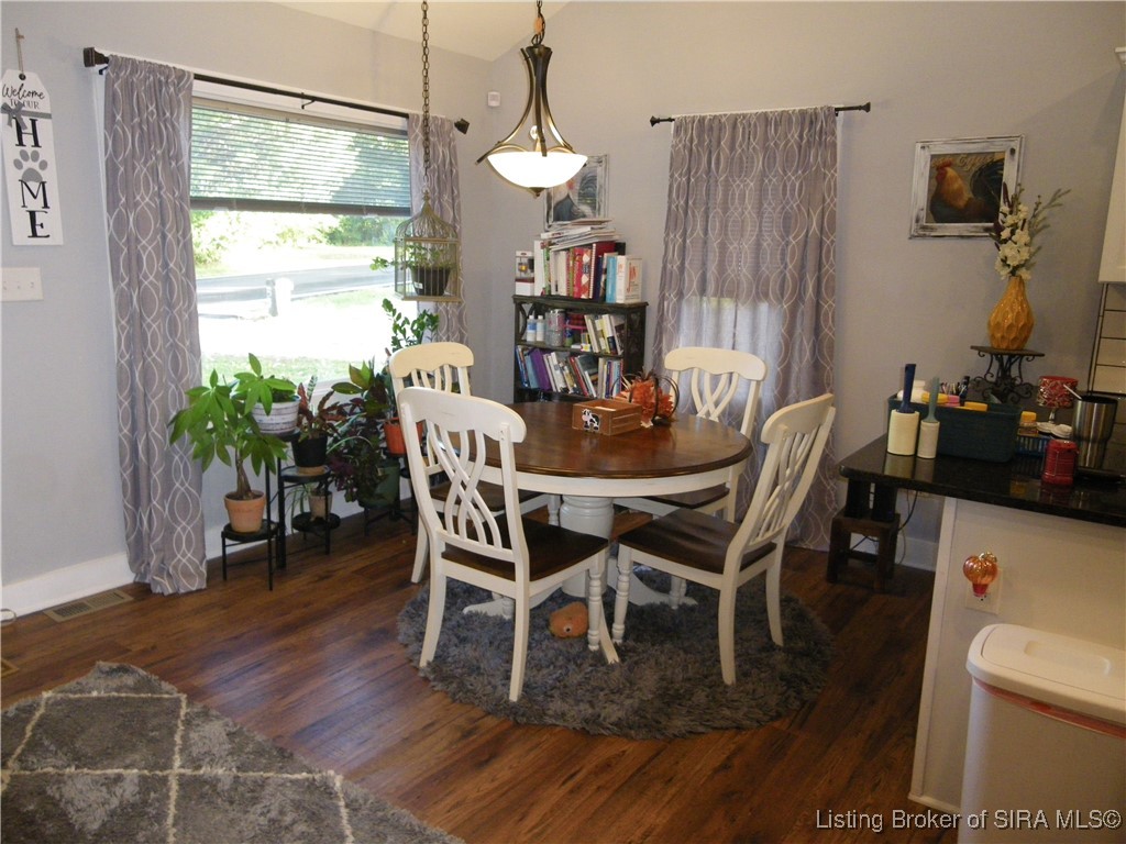 5342 Quarry Road Georgetown, IN 47122 - Photo 3 of 10