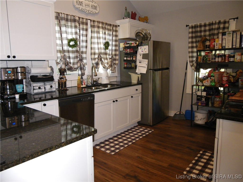 5342 Quarry Road Georgetown, IN 47122 - Photo 4 of 10