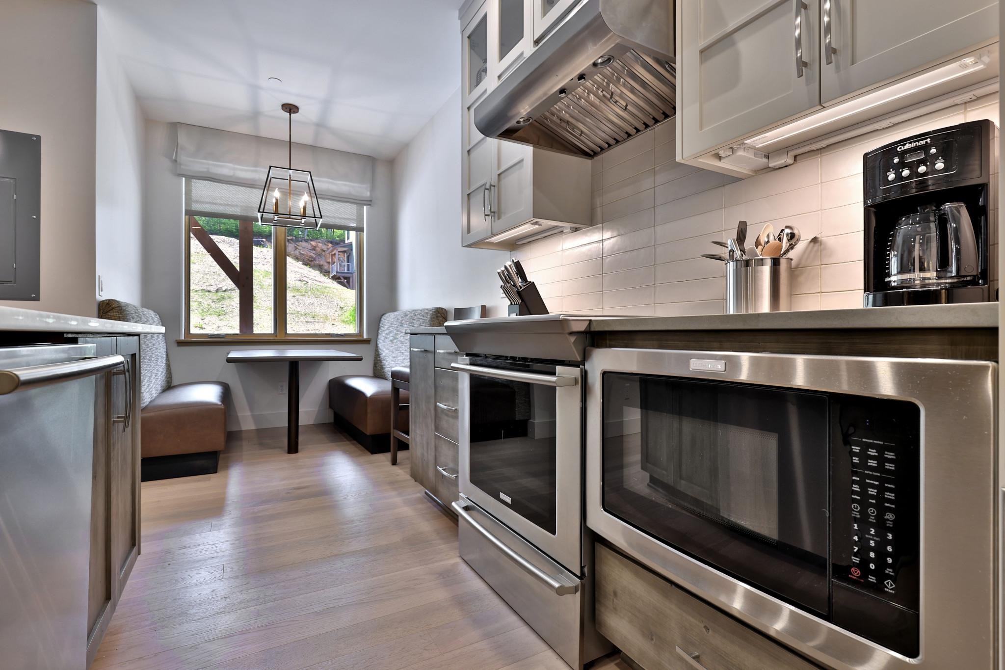 144 Lodge Road, Unit 5 Ludlow, VT 05149 - Photo 12 of 44