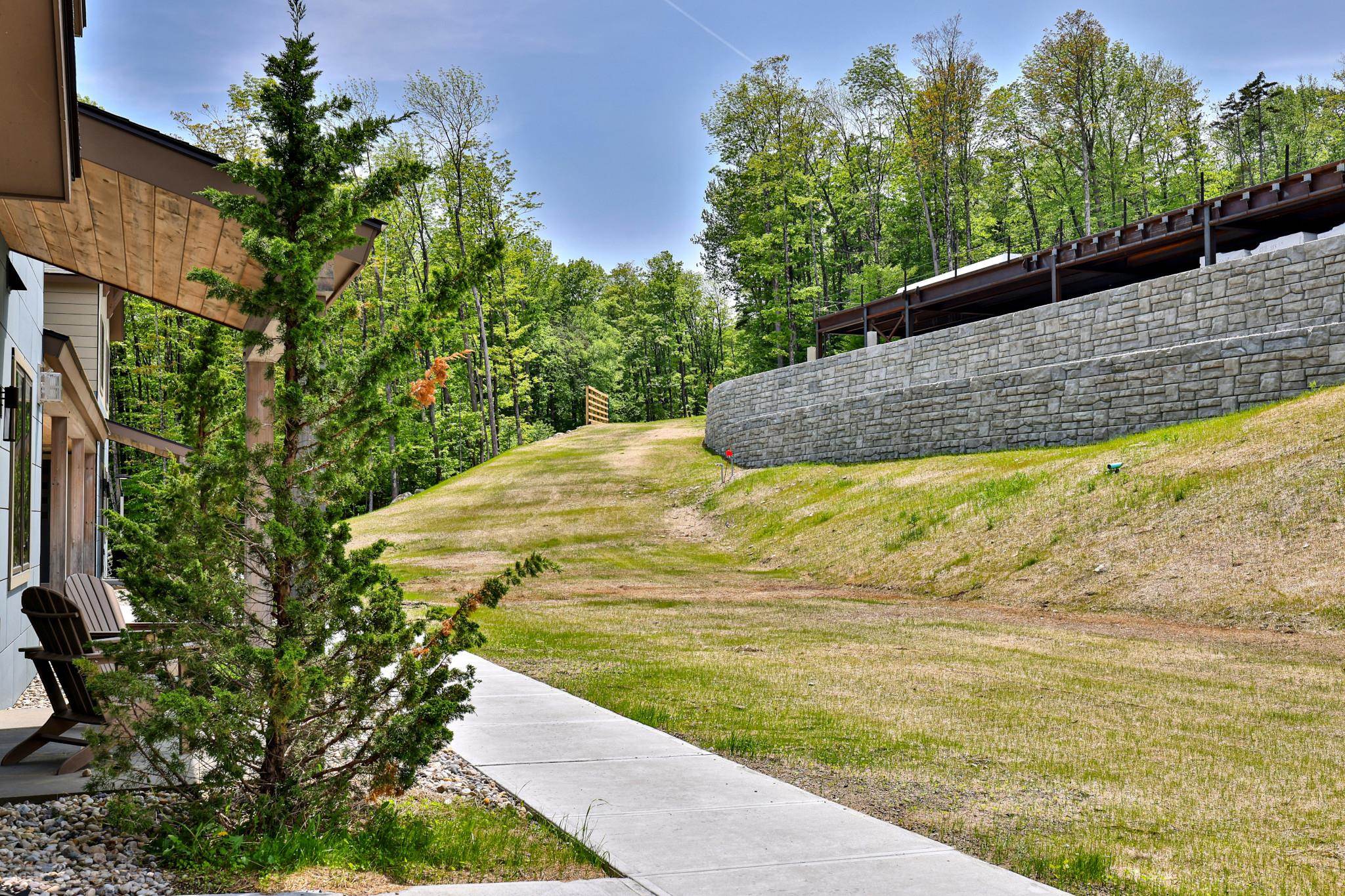 144 Lodge Road, Unit 5 Ludlow, VT 05149 - Photo 30 of 44