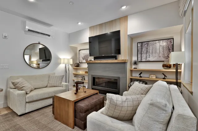 $549,000 | 144 Lodge Road, Unit 5, Ludlow, VT 05149