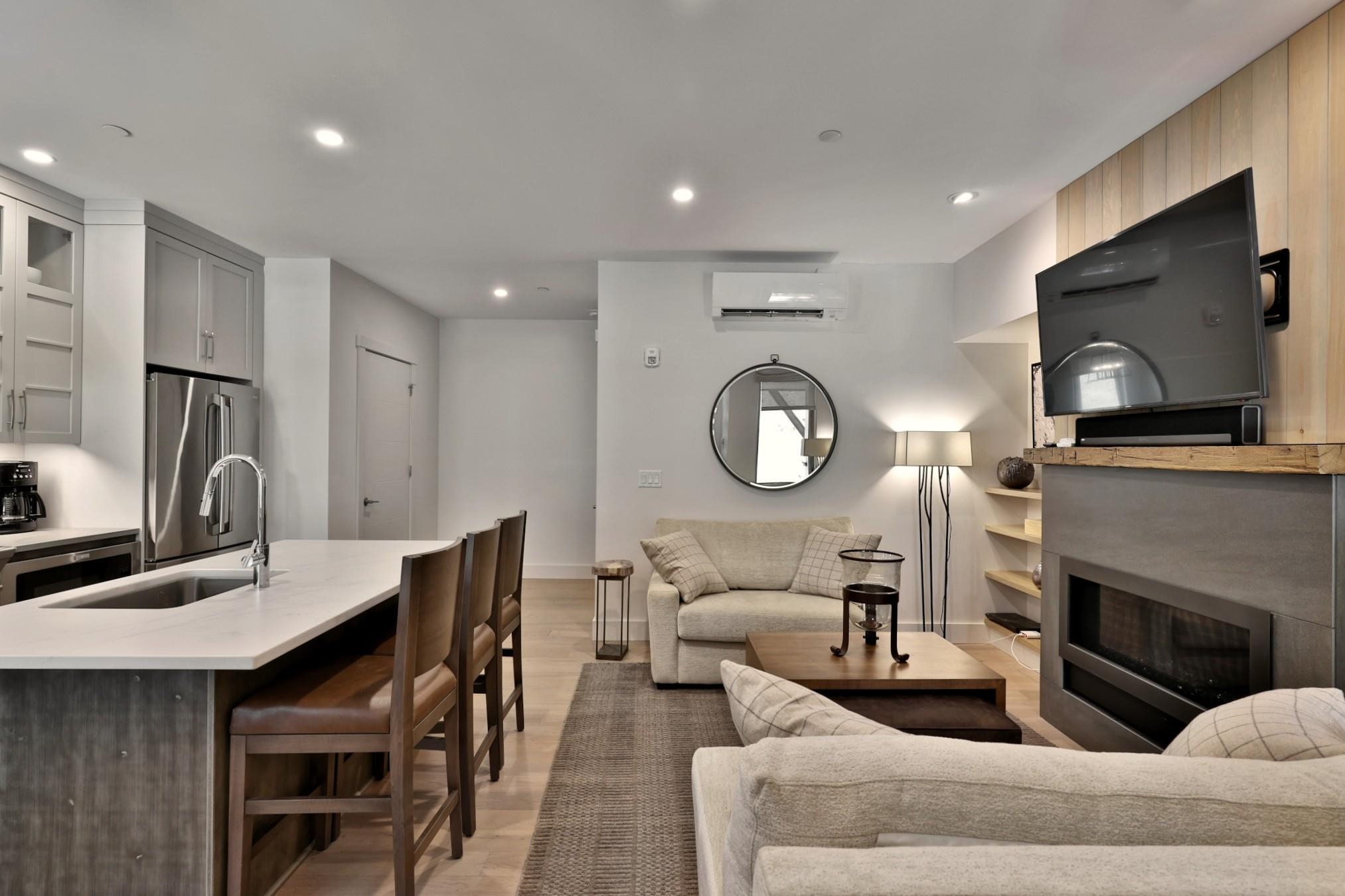 144 Lodge Road, Unit 5 Ludlow, VT 05149 - Photo 4 of 44