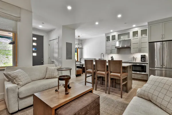 $519,000 | 144 Lodge Road, Unit 5, Ludlow, VT 05149