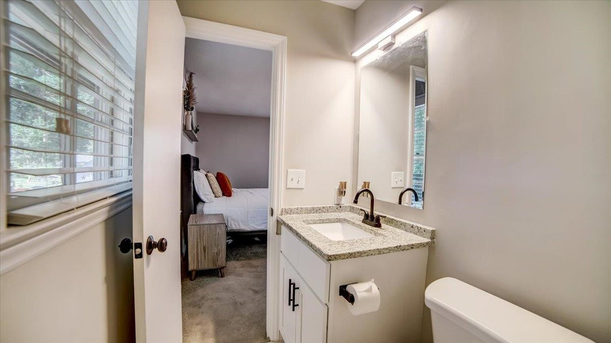 5321 Cherrycrest Court Raleigh, NC 27609 - Photo 15 of 40 Photo 15