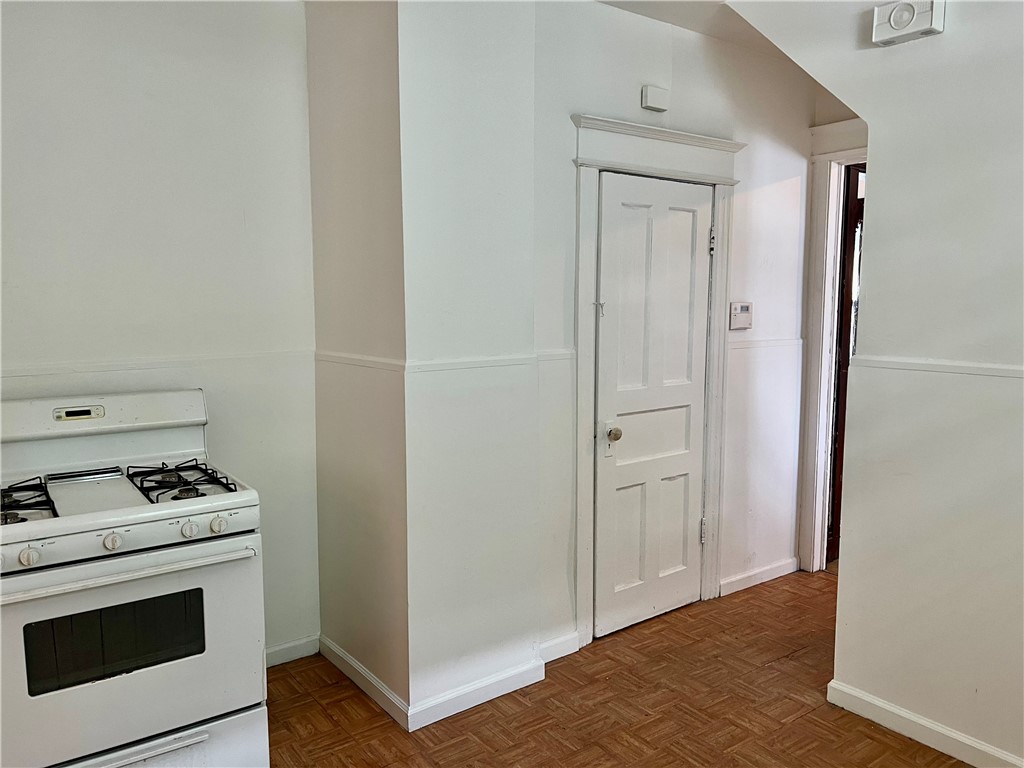 163 Winterroth Street Rochester, NY 14609 - Photo 18 of 38