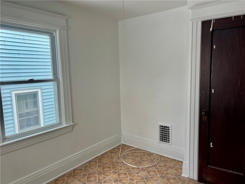 163 Winterroth Street Rochester, NY 14609 - Photo 26 of 38