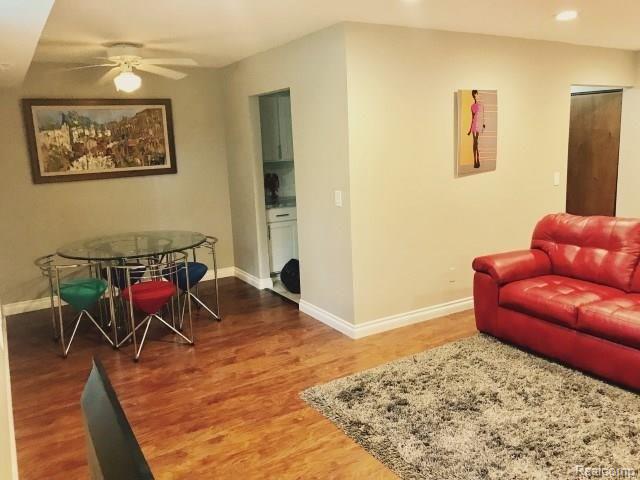 30042 Twelve Mile Road Farmington, MI 48334 - Photo 10 of 18