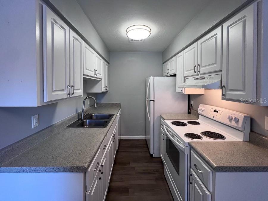 2232 Southwest 39 Drive, Unit A Gainesville, FL 32607 - Photo 8 of 20