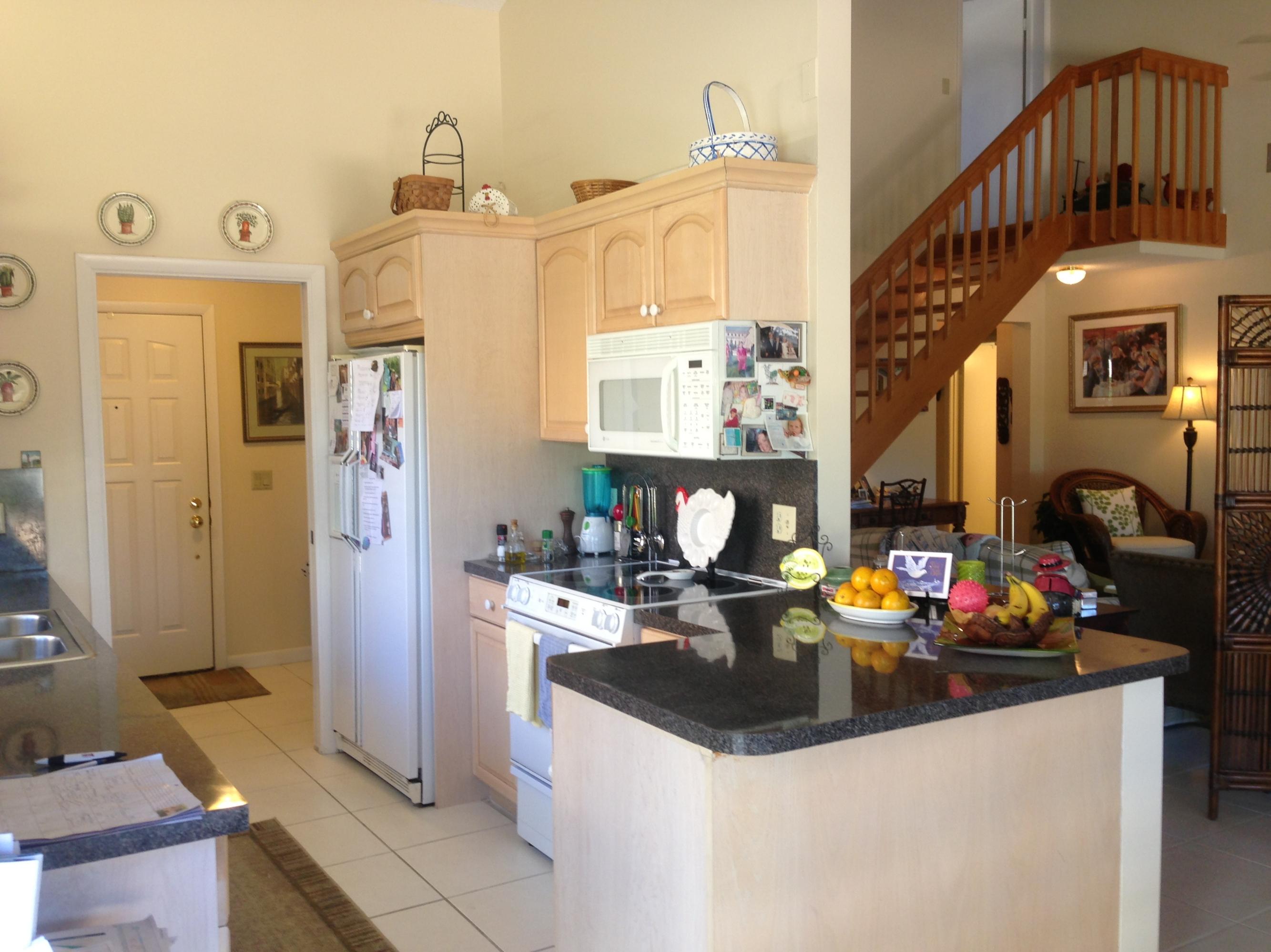 116 Sea Steppes Court Jupiter, FL 33477 - Photo 4 of 19 Kitchen