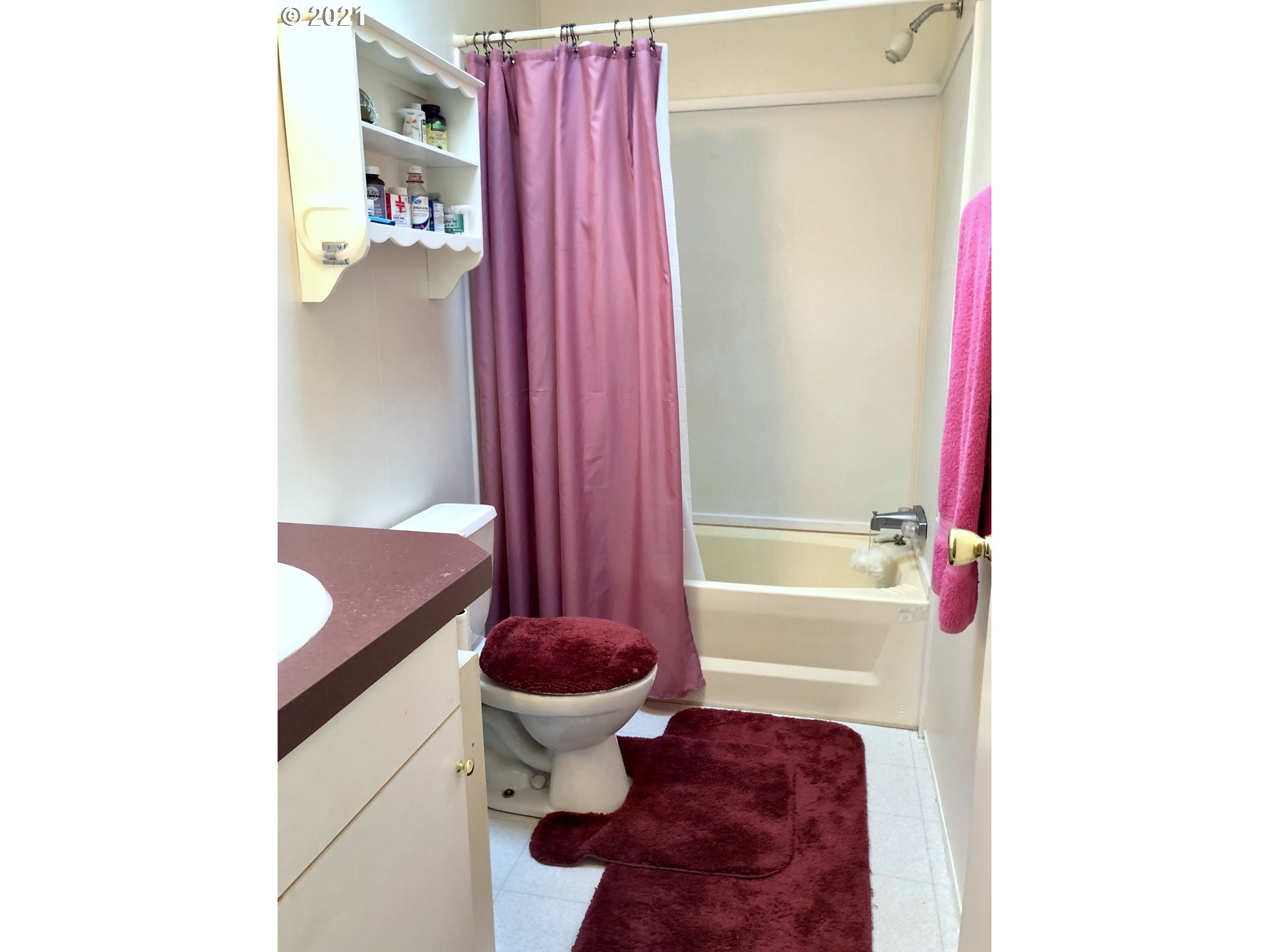 177 64th Place Springfield, OR 97478 - Photo 21 of 26 Gallery Image 21