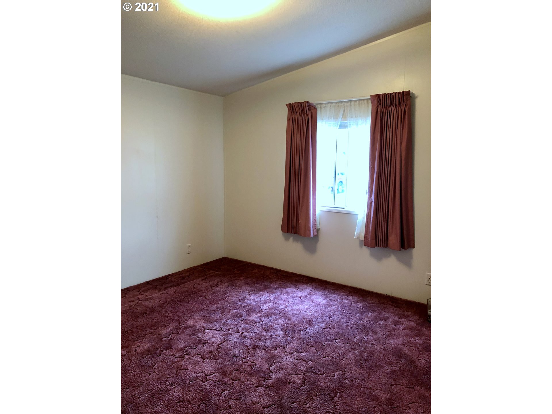 177 64th Place Springfield, OR 97478 - Photo 23 of 26 Gallery Image 23