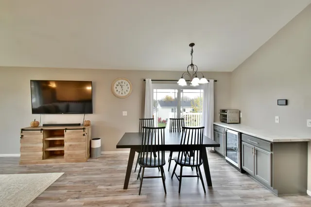 $375,000 | 605 Gumtree Street East, St. Joseph, MN 56374