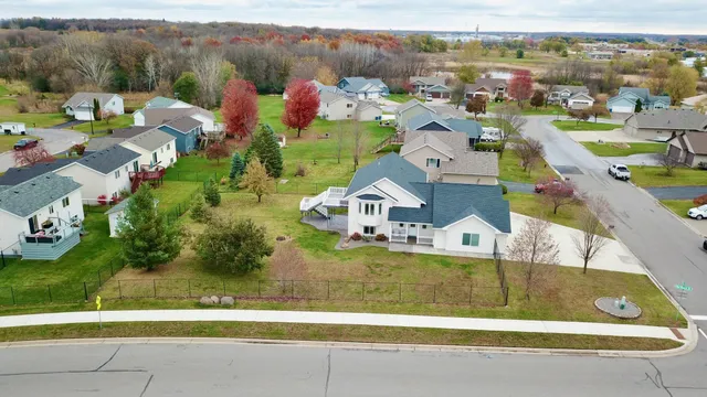 $375,000 | 605 Gumtree Street East, St. Joseph, MN 56374