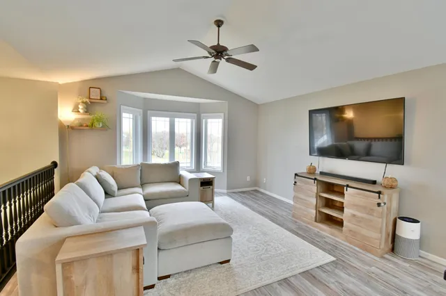 $375,000 | 605 Gumtree Street East, St. Joseph, MN 56374